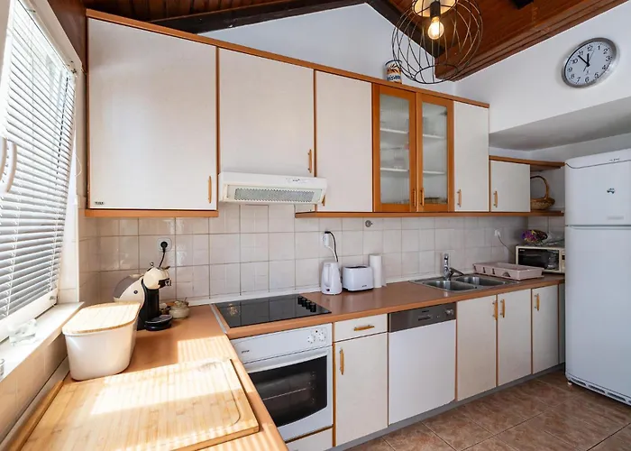 38 Apartment