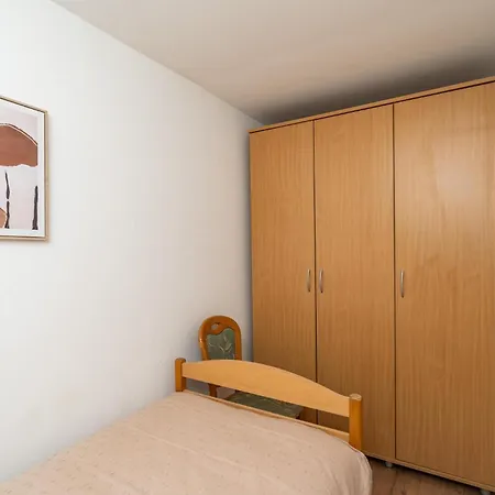 Cozy In With House Sea View Apartment
